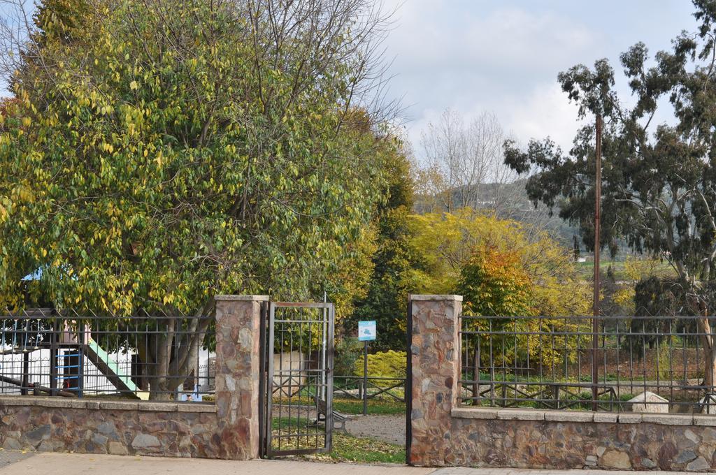 Apartamento Turistico La Ribera Del Marco Caces Δωμάτιο φωτογραφία
