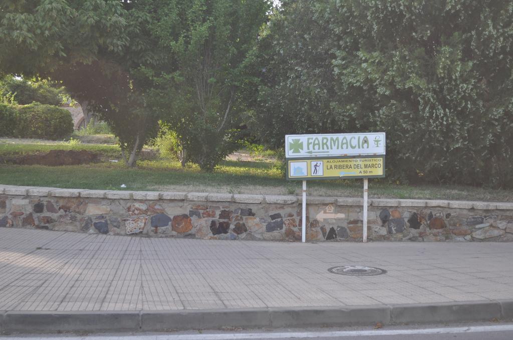 Apartamento Turistico La Ribera Del Marco Caces Δωμάτιο φωτογραφία